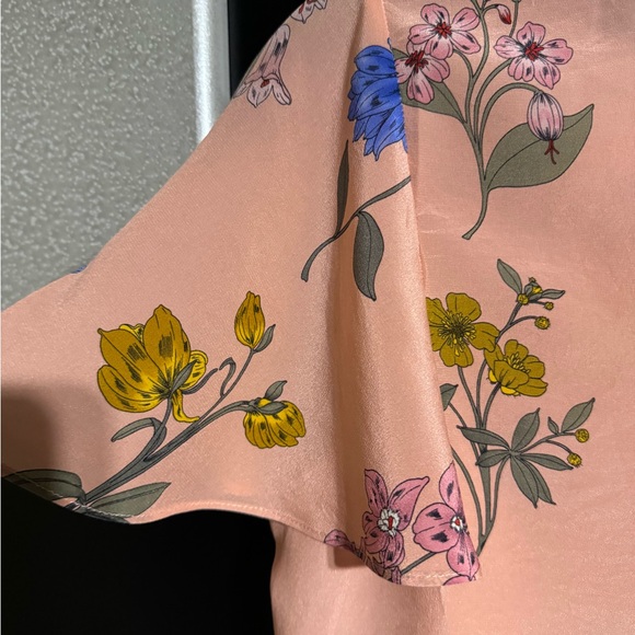 J.Crew Silk flutter-sleeve floral top size small - Picture 8 of 11